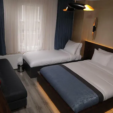 Hotel Taksim Heavenist 3*